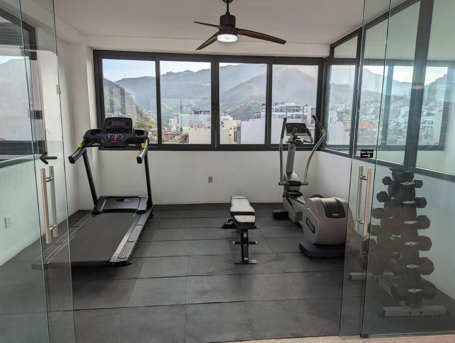Ocean View Penthouse In P.V. Romantic Zone プエルトバラータ エクステリア 写真